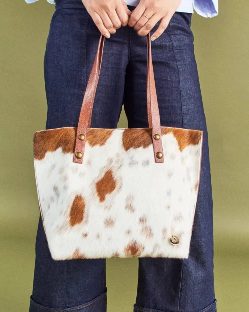 Bolso de Hombro en Cuero - Ref. B-1617-Pelo-Cafe